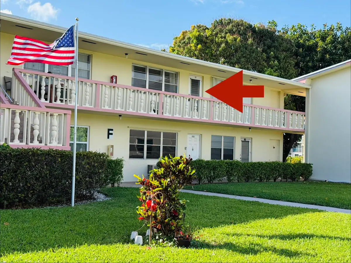 135 Easthampton #F, West Palm Beach, FL 33417 - #1