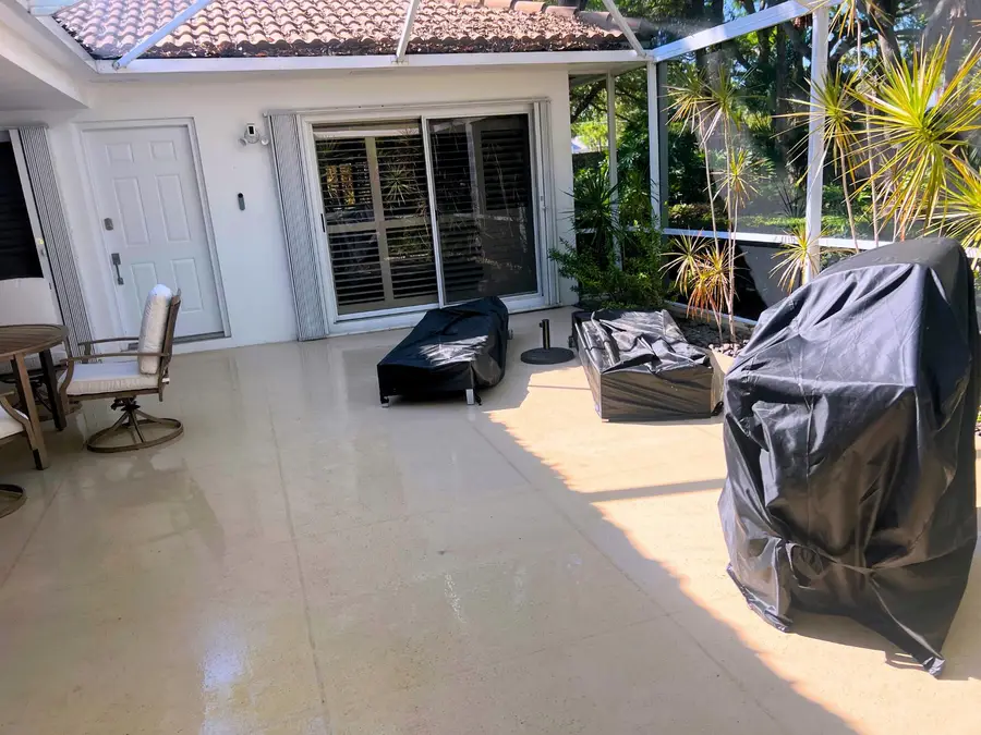 2802 Pin Oak Court, Palm Beach Gardens, FL 33410 - #2