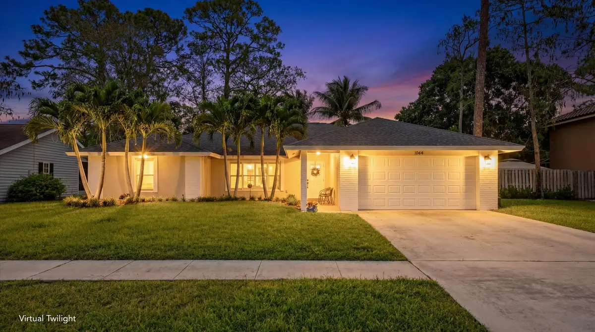 1064 Raintree Lane, Wellington, FL 33414 - #1