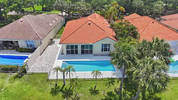 283 Kelsey Park Circle, Palm Beach Gardens, FL 33410