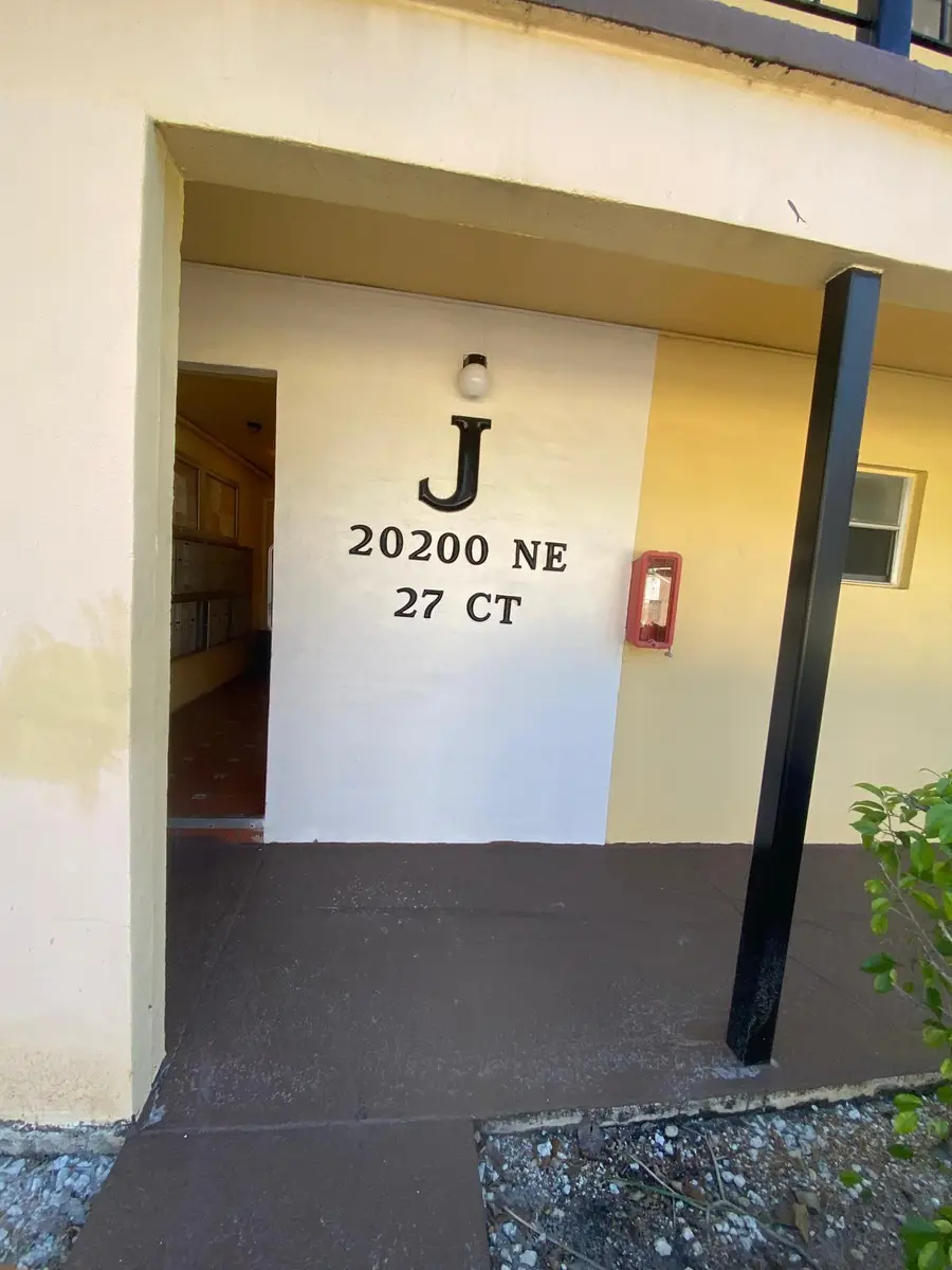 20200 NE 27th Court #7j, Aventura, FL 33180 - #2