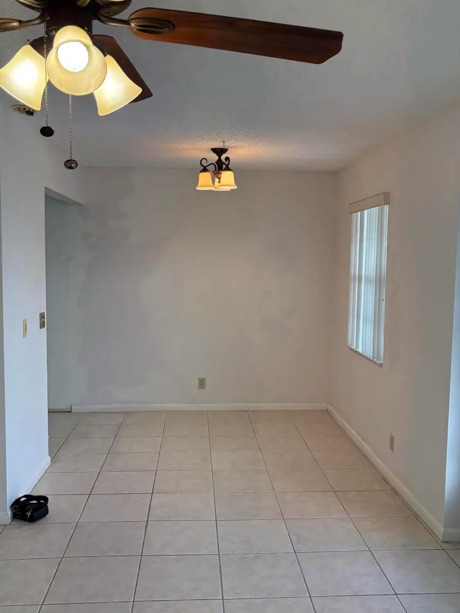 64 Sussex C, West Palm Beach, FL 33417 - #3