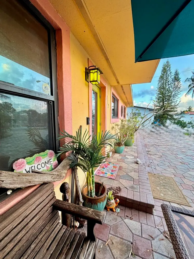 112 San Juan Drive, Palm Springs, FL 33461 - #1