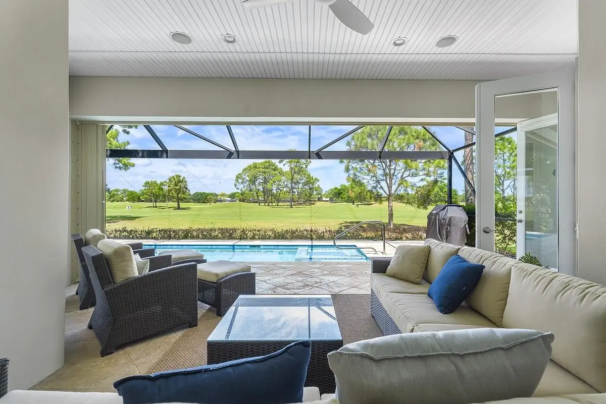 842 Carolina Circle Sw, Vero Beach, FL 32962 - #1