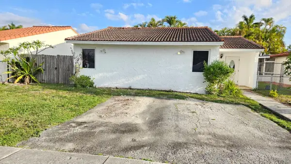 13347 NW 5th Terrace, Miami, FL 33182