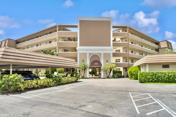 145 Atlantis Boulevard #Ph4, Atlantis, FL 33462