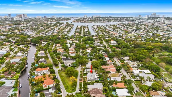 1004 SE 11th Street, Fort Lauderdale, FL 33316