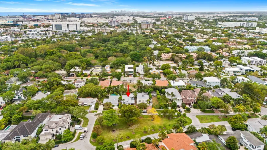 1004 SE 11th Street, Fort Lauderdale, FL 33316 - #2