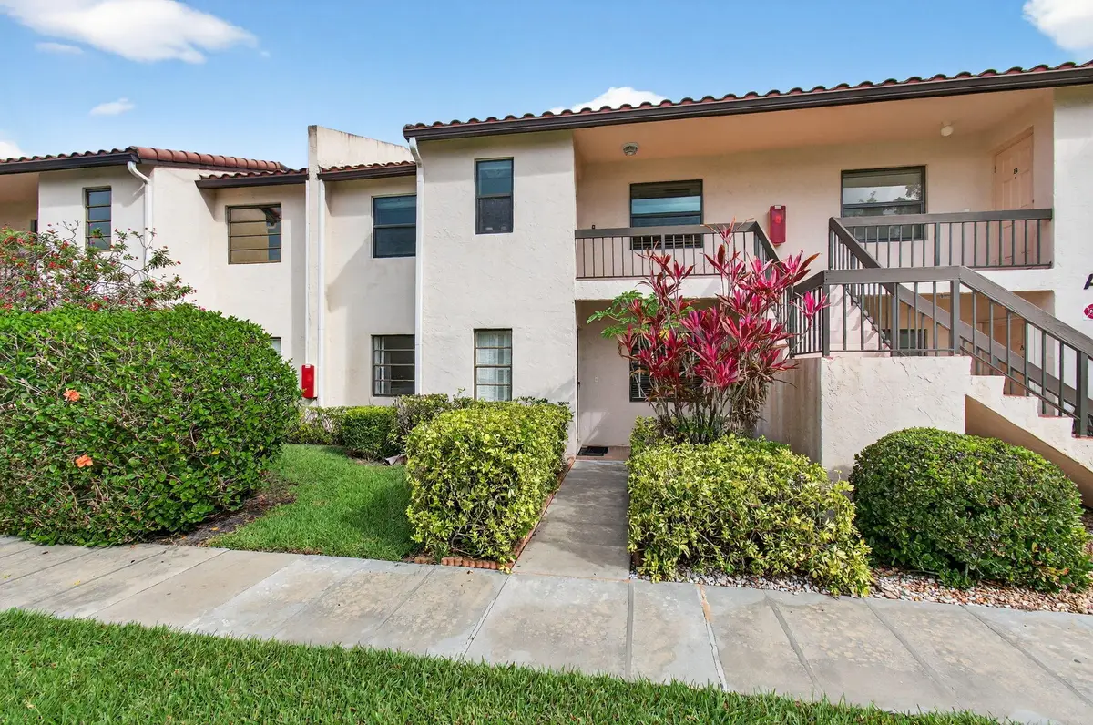 21452 Juego Circle, Boca Raton, FL 33433 - #1