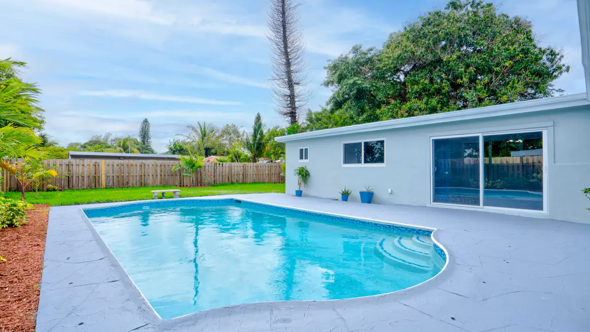 1760 NW 18th Street Nw, Fort Lauderdale, FL 33311 - #1