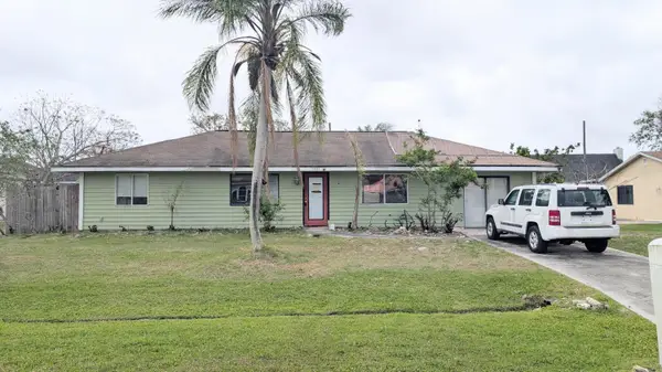 2481 SE Addison Street, Port St Lucie, FL 34984