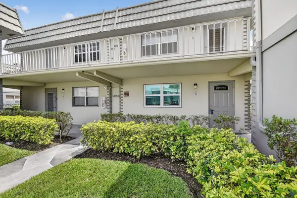 582 Monaco Way #M, Delray Beach, FL 33446