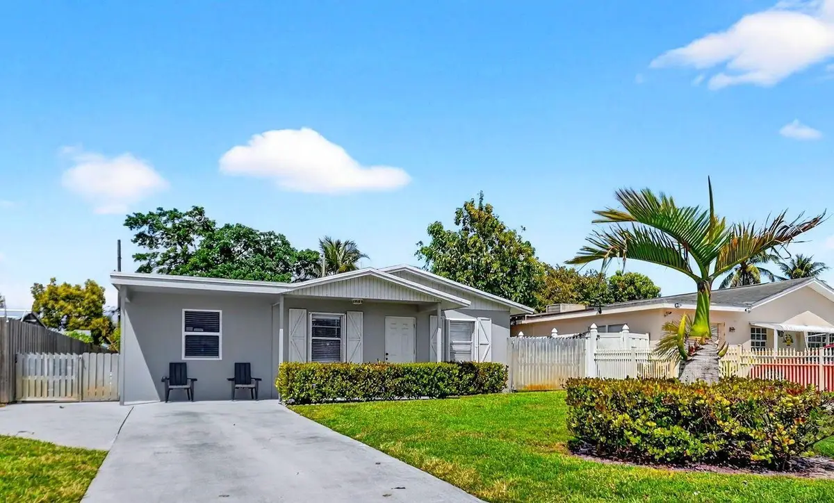 5721 Coconut Road, West Palm Beach, FL 33413 - #1