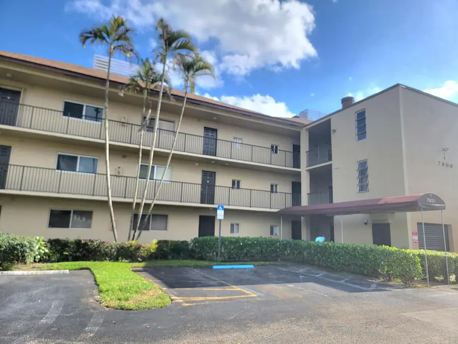 7900 NW 50th Street #304, Lauderhill, FL 33351 - #3