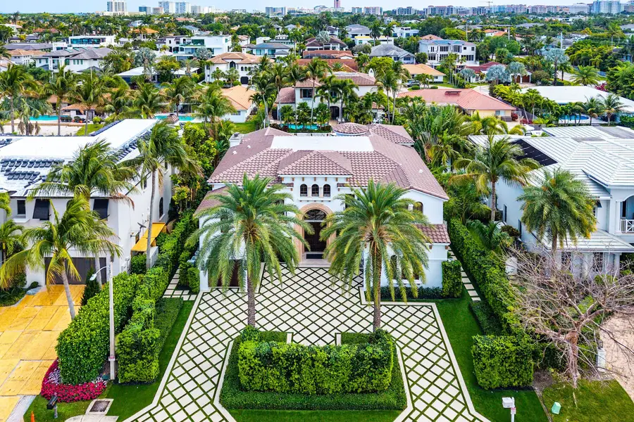 520 NE Waterway Lane, Boca Raton, FL 33432 - #2