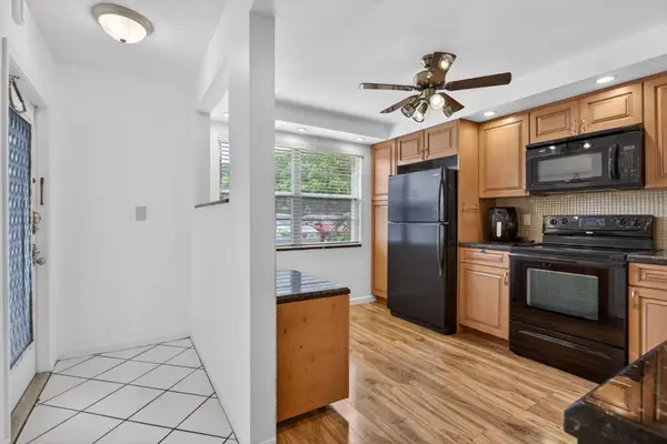 2201 Lucaya Bend #A1, Coconut Creek, FL 33066