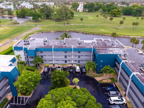 7807 Golf Cir Drive #109, Margate, FL 33063