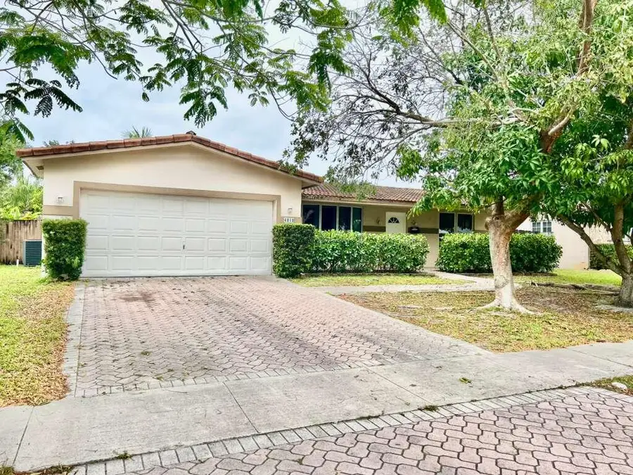 4913 Mckinley Street, Hollywood, FL 33021 - #3