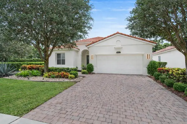 8137 Ferentino Pass, Delray Beach, FL 33446