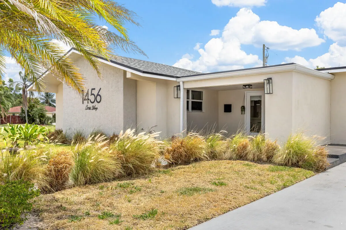 1456 Cross Way, West Palm Beach, FL 33401 - #1