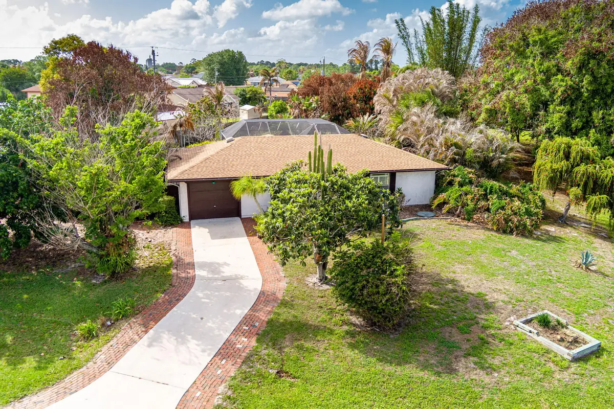 1102 SW Del Rio Boulevard, Port Saint Lucie, FL 34953 - #1