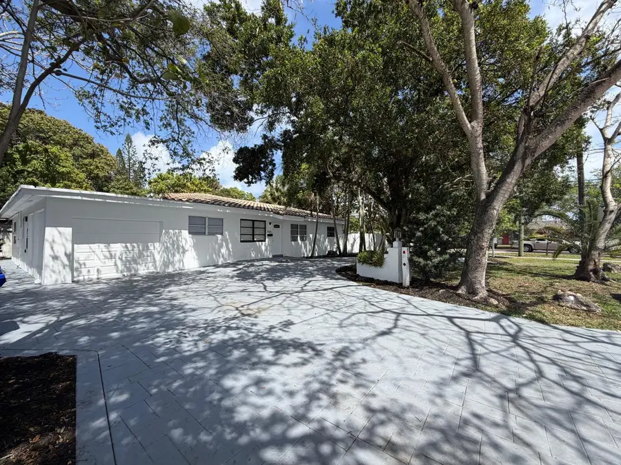 835 NE 16th Street, Fort Lauderdale, FL 33304 - #2