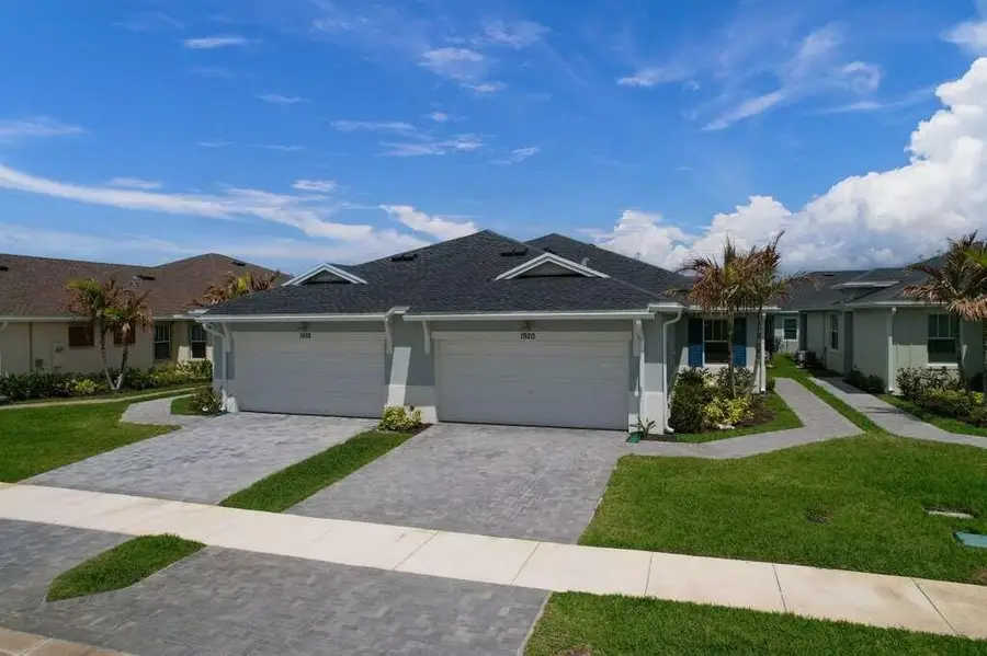 1920 SE Crosswood Way, Port Saint Lucie, FL 34984 - #2