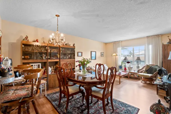 1520 Mckinley Street #215e, Hollywood, FL 33020