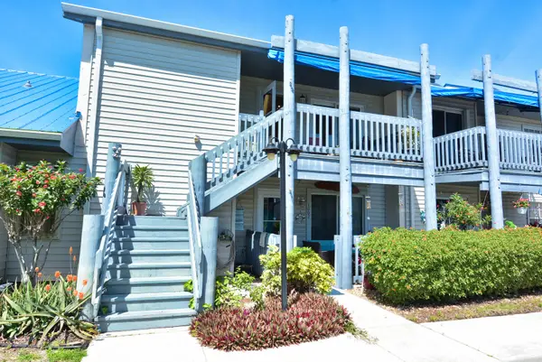 1555 NE Beacon Drive #Apt 1006, Jensen Beach, FL 34957