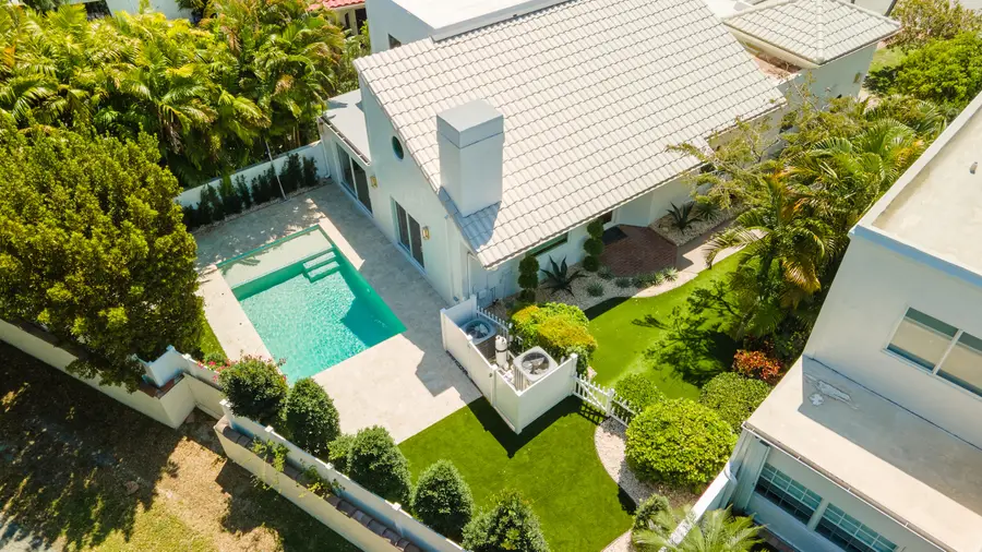 221 Pelican Way, Delray Beach, FL 33483 - #2