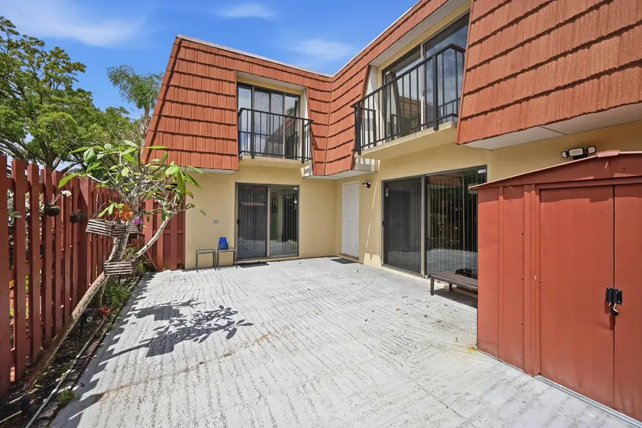 1485 Augusta Circle #124, Delray Beach, FL 33445 - #3