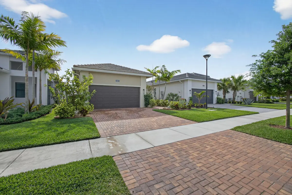 4805 Saint Armands Way, Westlake, FL 33470 - #1