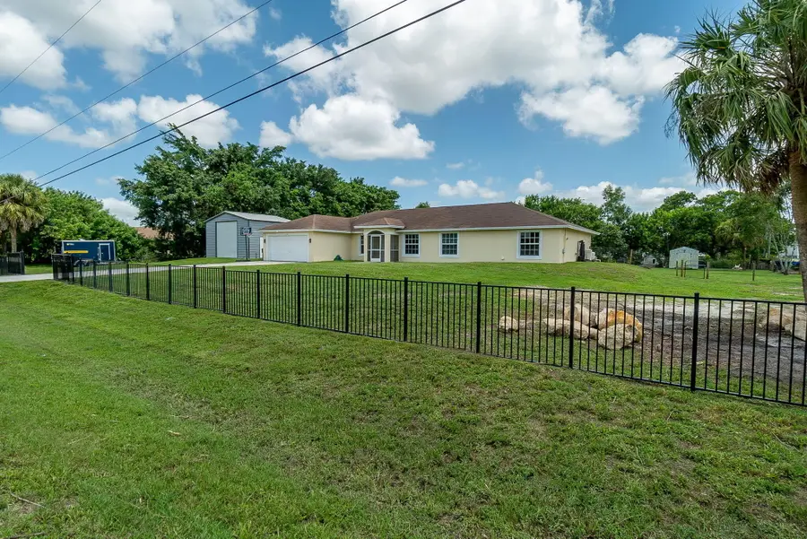 17468 N 38th Rd Road N, The Acreage, FL 33470 - #3