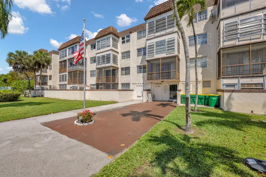 7100 NW 17th Street #217, Plantation, FL 33313 - #2