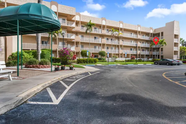 7647 Southampton Terrace #318, Tamarac, FL 33321