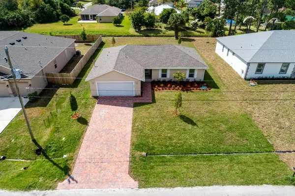 986 SW Romaine Lane, Port St Lucie, FL 34953