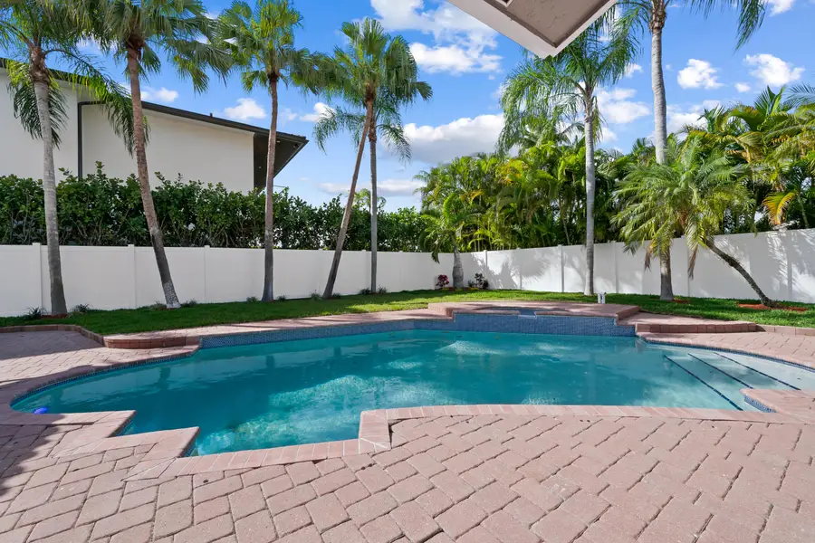 10141 SW 3rd Street, Plantation, FL 33324 - #2