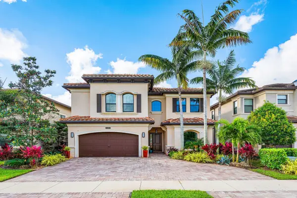 9349 Eden Roc Court, Delray Beach, FL 33446