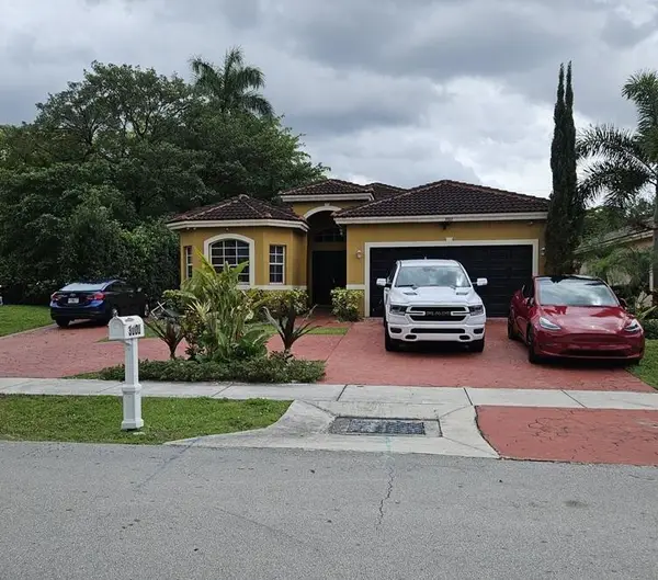 3000 NW 10th Court, Fort Lauderdale, FL 33311