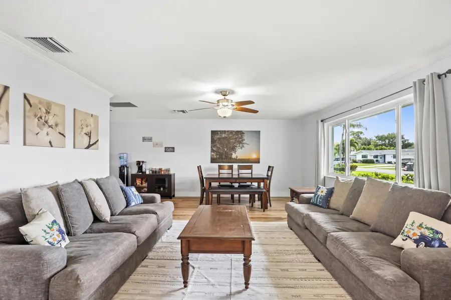 4403 Fuschia Circle N, Palm Beach Gardens, FL 33410 - #2