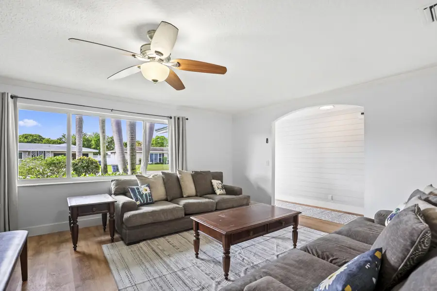 4403 Fuschia Circle N, Palm Beach Gardens, FL 33410 - #3