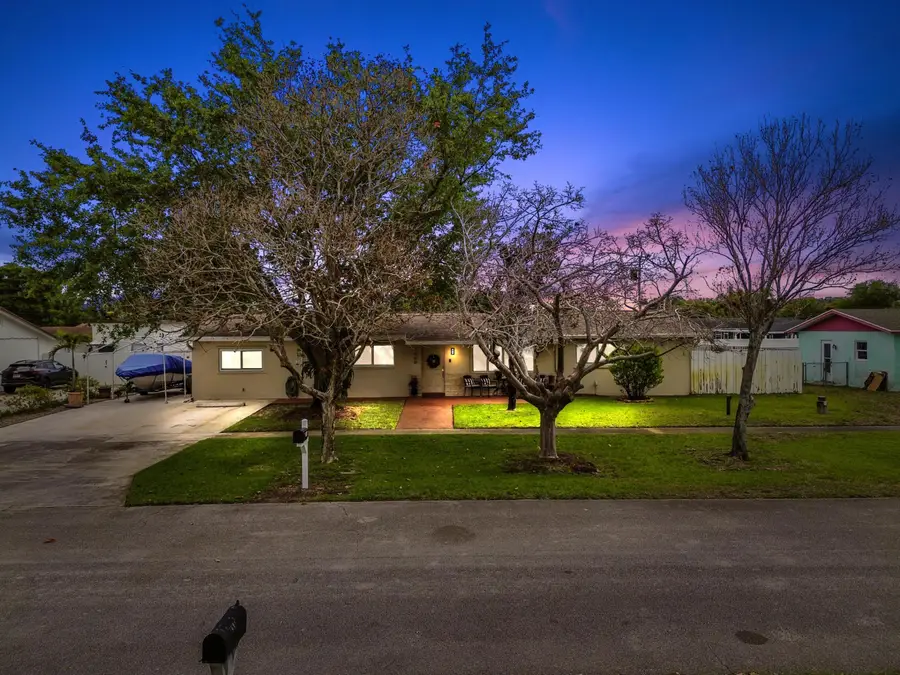 1560 Roy Drive, West Palm Beach, FL 33415 - #2