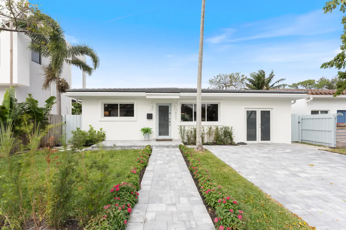 807 SE 11th Court, Fort Lauderdale, FL 33316 - #1