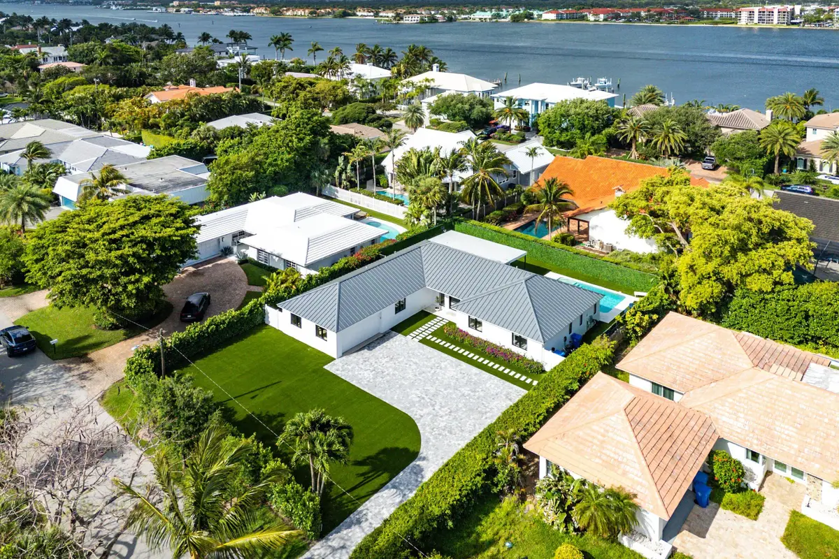 1099 S Atlantic Drive, Lantana, FL 33462 - #1