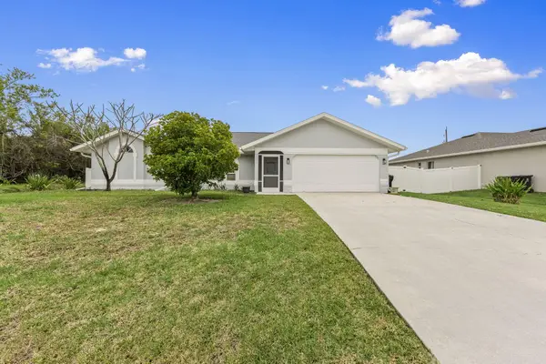 2452 SW Fair Isle Road, Port St Lucie, FL 34987