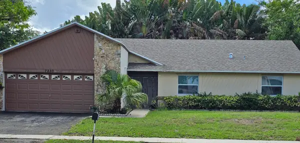 7230 NW 47th Place Nw, Lauderhill, FL 33319