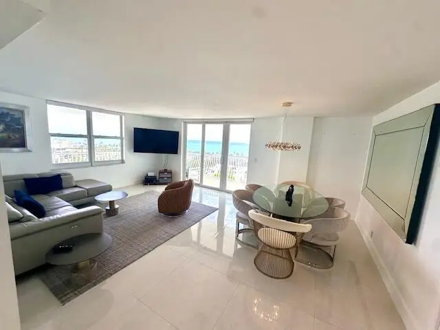1 Las Olas Circle #817, Fort Lauderdale, FL 33316 - #2
