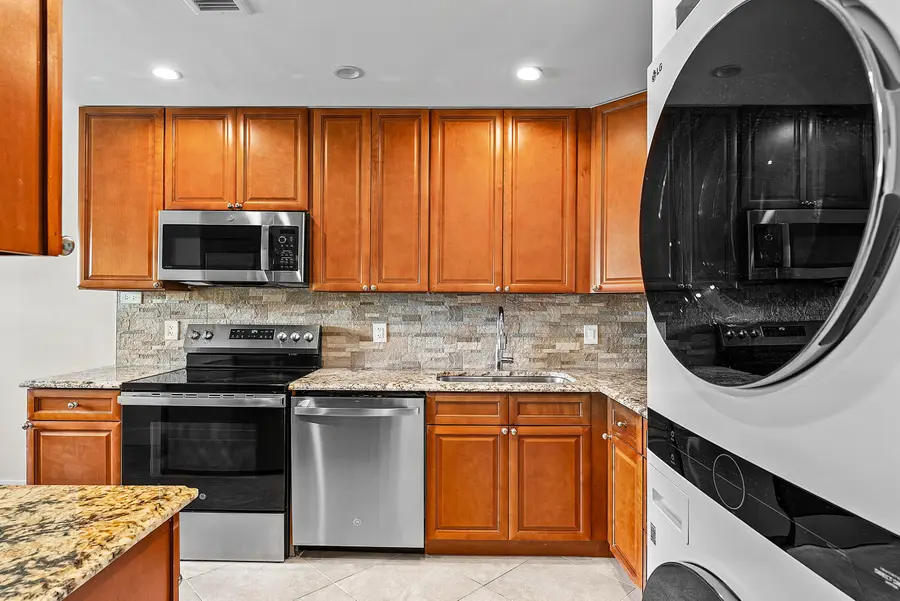 24 Stratford Drive E #Unit F, Boynton Beach, FL 33436 - #3