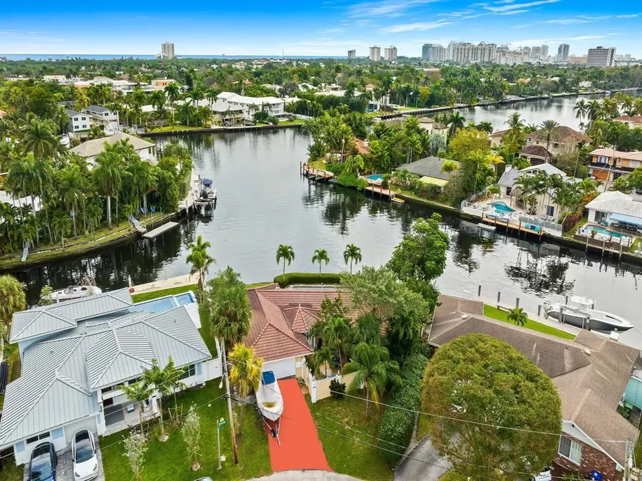 2212 NE 17th Place, Fort Lauderdale, FL 33305 - #2