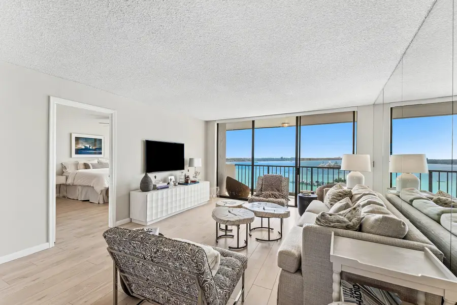 5200 N Flagler Drive #1406, West Palm Beach, FL 33407 - #3